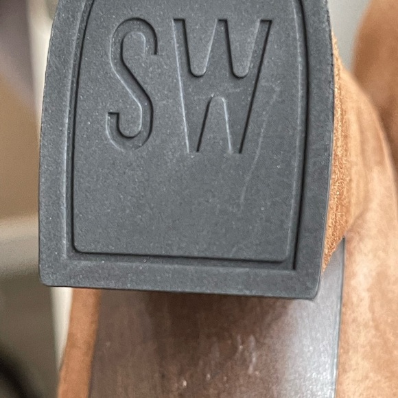 Stuart Weizman Broom Tassel Suede Block-heel Pumps size 7M - Picture 11 of 13